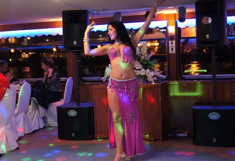 Best Bosphorus Dinner and Turkish Night Show Cruise-3